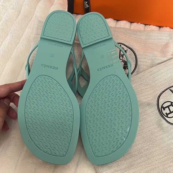 Hermes Slippers - Picture 6 of 10